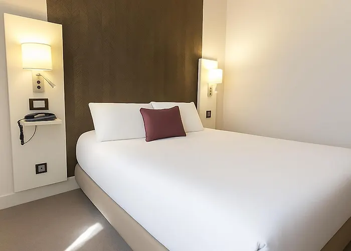 Albert Elisabeth Gare SNCFHotel Clermont Ferrand